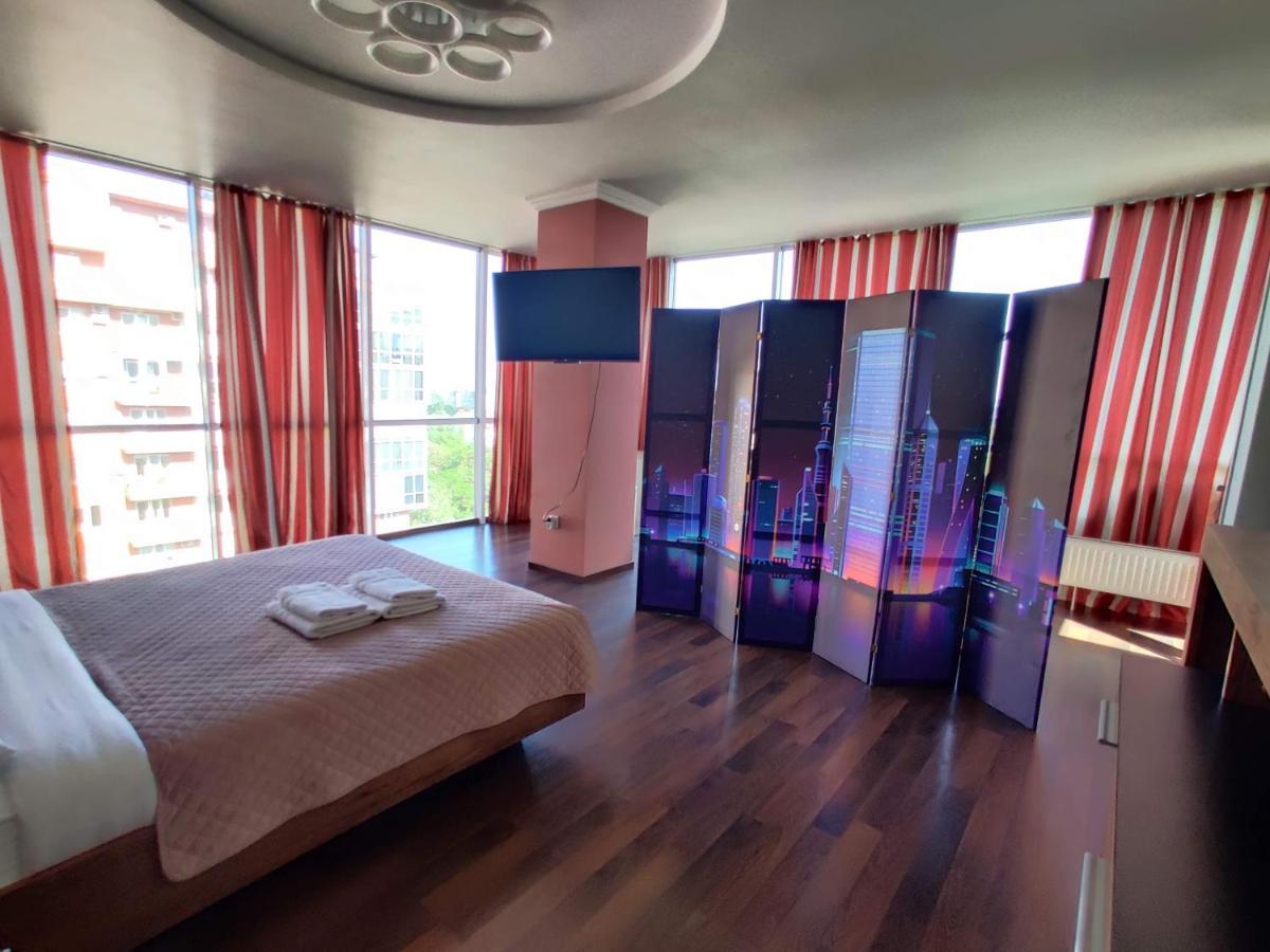 Micromegas Apartments Chernivtsi Exterior foto